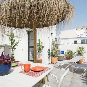 Historic Centre + Rooftop + Parking Málaga